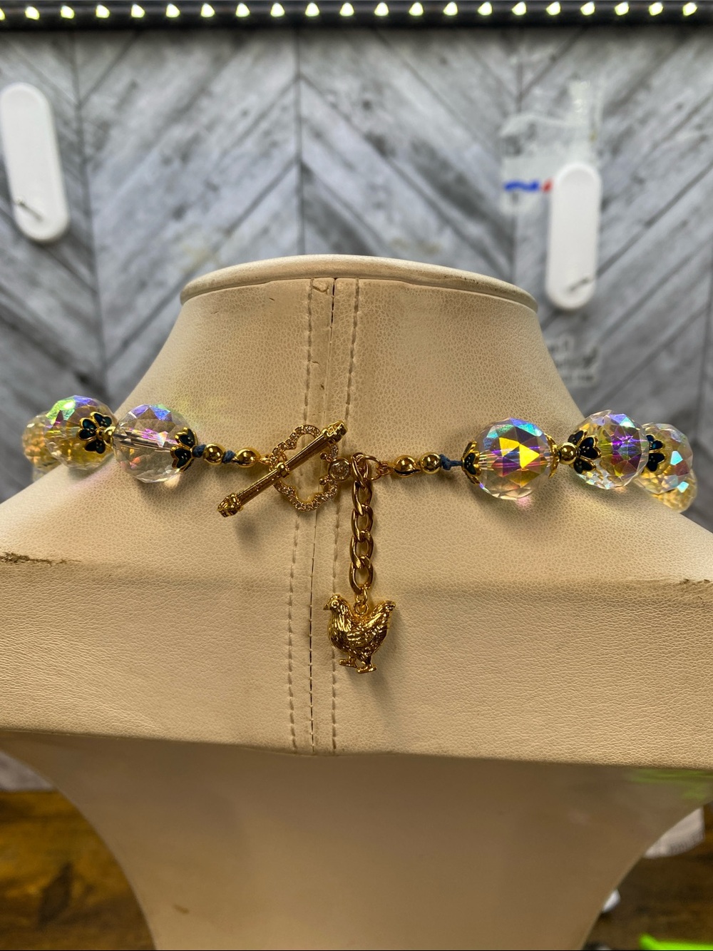 Aurora Elegance – 24” Aprilsplace Faceted Glass Statement Necklace - Picture 3 of 7